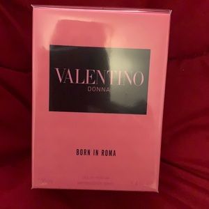 Valentino Donna parfume